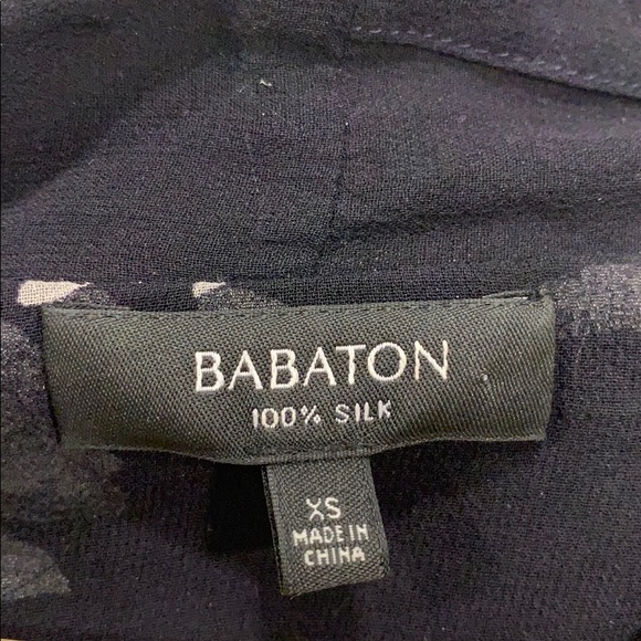 📌 Aritzia Babaton Beau Floral Blouse - Picture 2 of 4